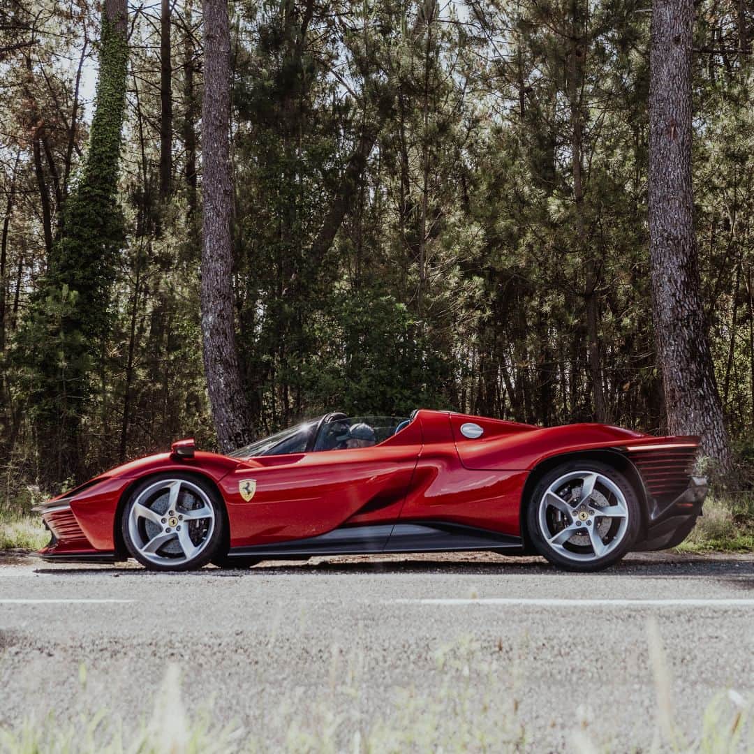 Ferrari Japanのインスタグラム