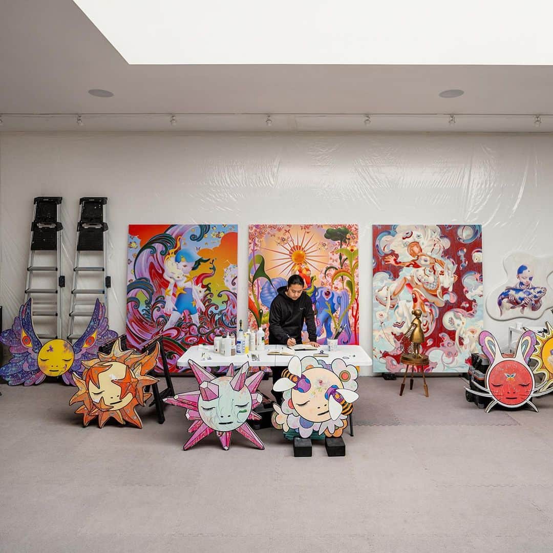 ジェームス・ジーンのインスタグラム：「BTS x James Jean: Seven Phases opens very soon, June 14 - July 31 in Frankfurt @bts.bighitofficial 🌞」