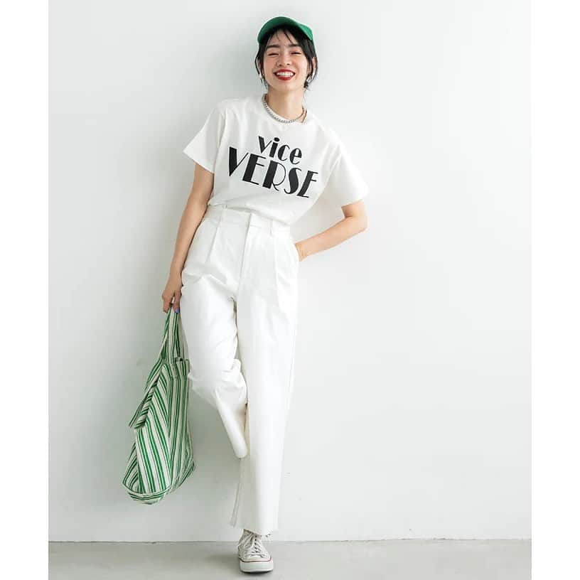 権藤朱実のインスタグラム：「. My work. 『coca』　 →@coca_official_store #coca #コカ 　 ♡ 　 #model #satorujapan #akemigondo #モデル #サトルジャパン #権藤朱実 →@satorujapan_official →@akemigondo ☑︎プロフィールのリンクにて、写真公開中☆」