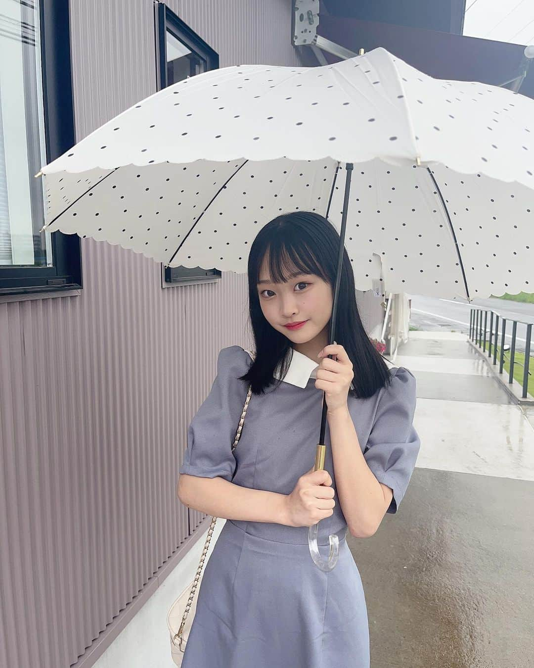 西野心桜さんのインスタグラム写真 - (西野心桜Instagram)「最近雨ばっかりでやだね〜、、、☔️  #おーつー #O2 #拡散希望#名古屋 #アイドル #中2#14歳#followme #こころんの成長日記#西野心桜#女子中学生#中学生#iC#jc1#141#f4#fff#idol #O9 #キューガル #キューーガル  #傘」6月12日 21時26分 - o2_cocoro