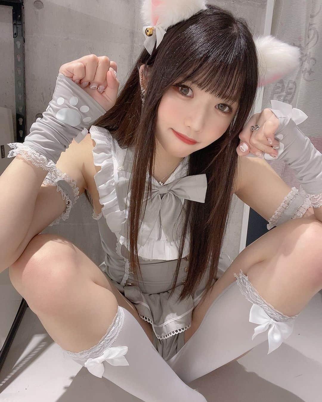 月愛きららのインスタグラム：「守らなきゃいけない場所をみつけたんだ！  #アイドル #コスプレ #自撮り #自撮り界隈 #脚フェチ #脚フェチさんへ #コンカフェ #マリームーン」