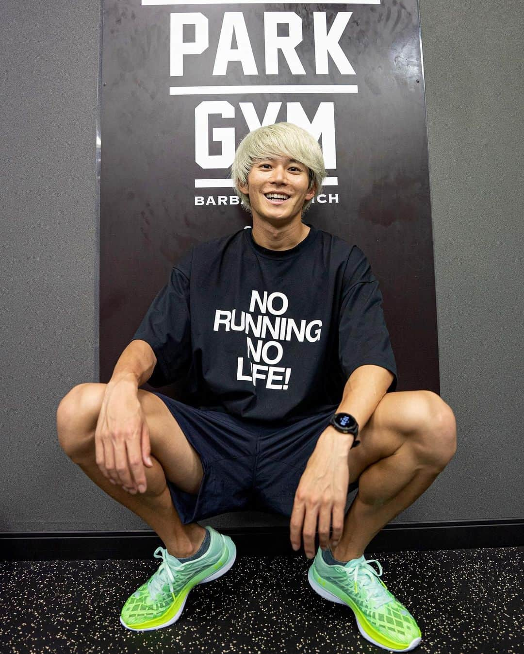 三津家貴也のインスタグラム：「. 久しぶりにウエイトトレーニング💪 3年ぶりにしたけど筋疲労がここちよい、、、 またここからトレーニング頑張っていくぞー🔥 Photo by @reiji_0819  #ウエイトトレーニング #筋トレ #ランナー  #Yoyogiparkgym #gymtraining  #weighttraining #Gymworkout」