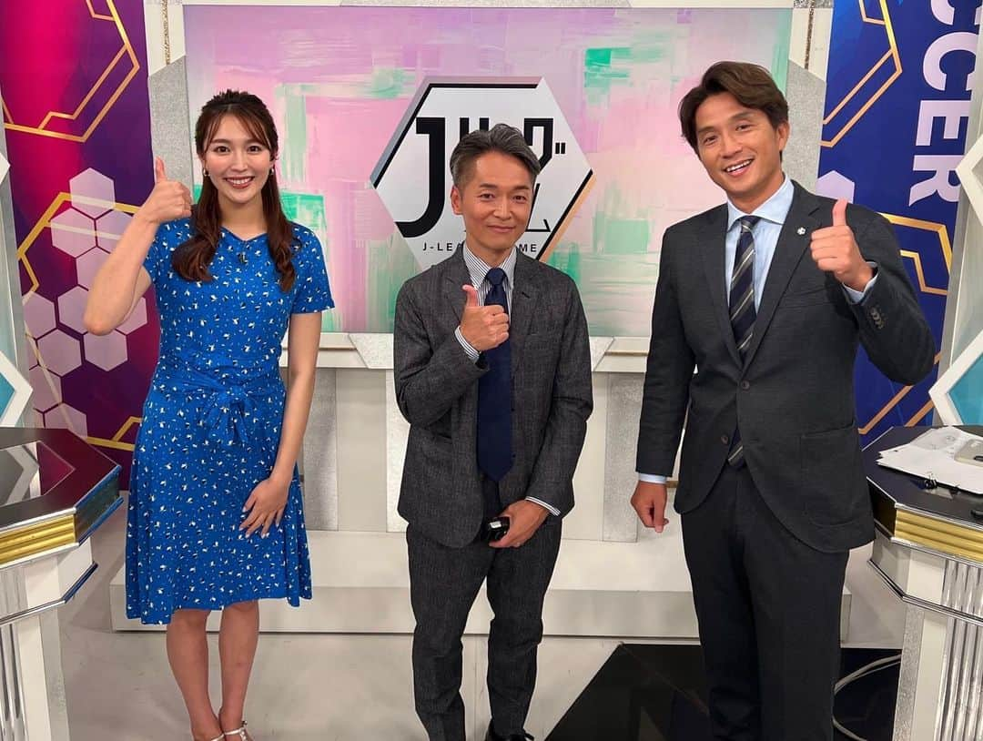 福西崇史さんのインスタグラム写真 - (福西崇史Instagram)「. Jリーグタイム📺 夜遅くでしたが、 見ていただいた方々 ありがとうございました😊 . 暫定ではありますが、 J1は横浜Fマリノスの首位で 半分の折り返し⚽️ . 選手の移籍など、 夏にまた動きはありそう〜⚽️ . #jリーグタイム #nhk #jリーグ #soccer #高階亜里沙 #田中秀樹 #福西崇史」6月12日 20時06分 - takashi_fukunishi