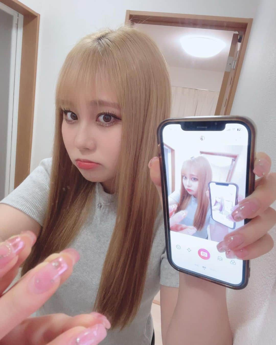 みぃらぁんさんのインスタグラム写真 - (みぃらぁんInstagram)「今日で19歳ラスト。😀 やばくない？早くない？ 明日で20歳ってどゆこと？？？？」6月12日 20時09分 - miran150613