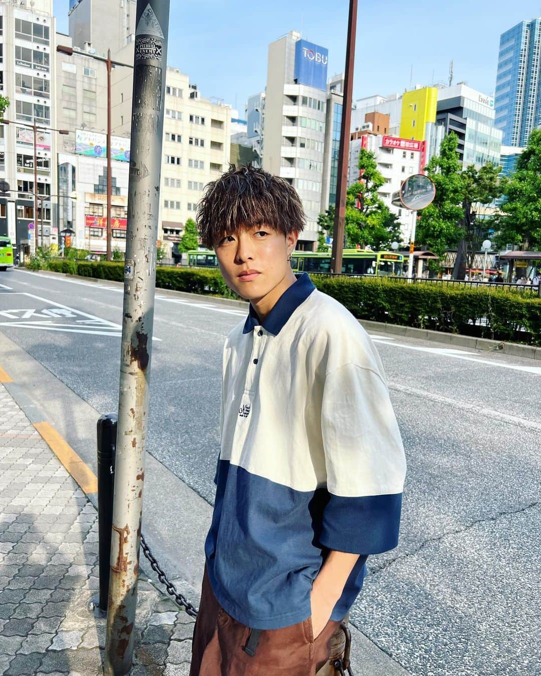 かっくんのインスタグラム：「人生初のハイライトしてみた🦁」