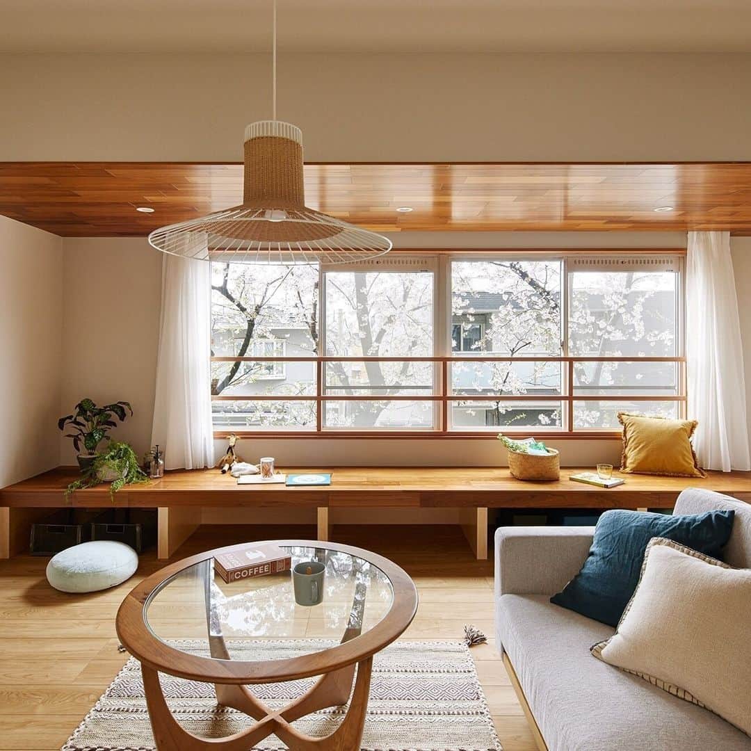 カウカモ ｜『一点もの』の住まいに出会おうのグルメインスタ