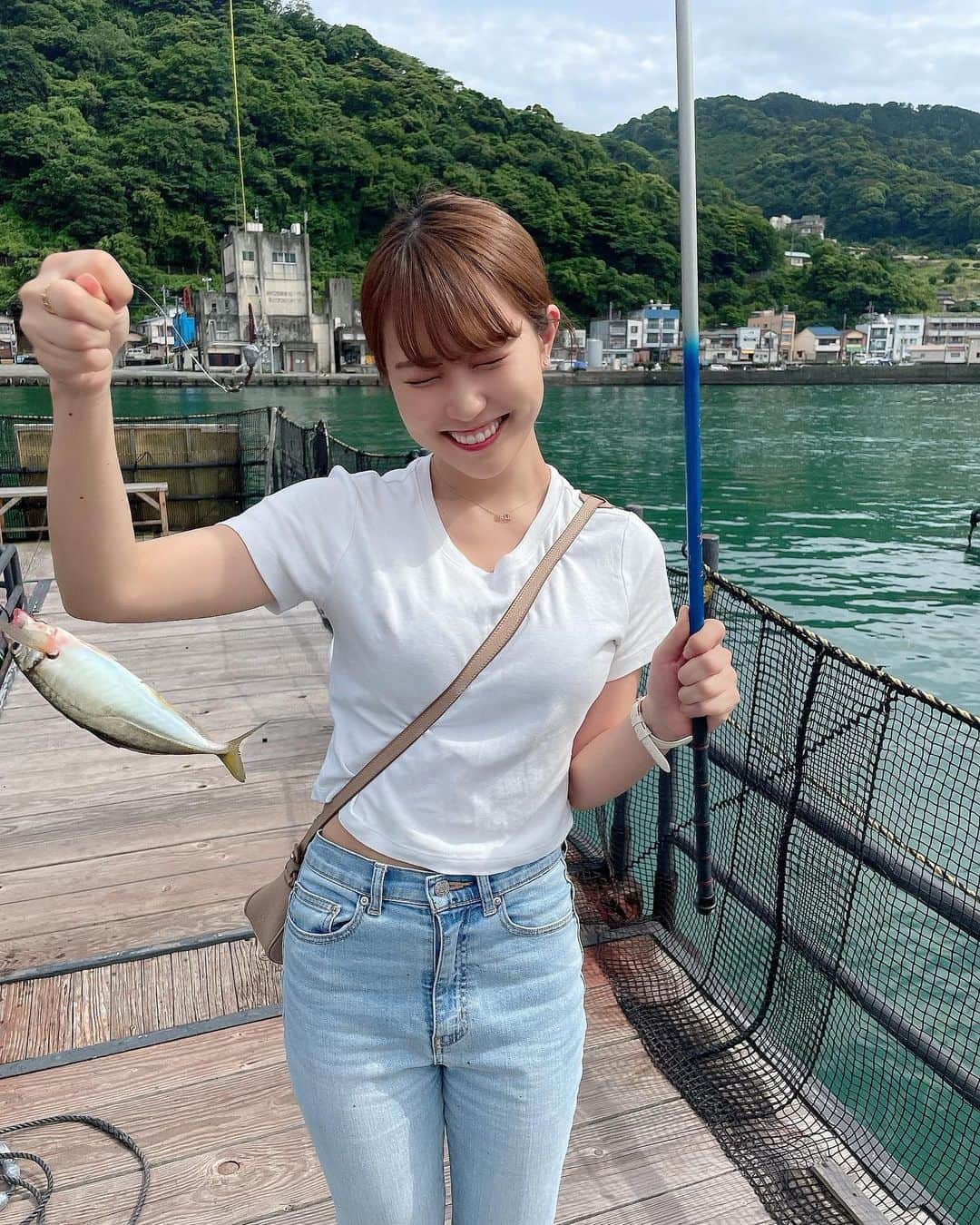 坂東遥さんのインスタグラム写真 - (坂東遥Instagram)「🎣⚓️🛟  釣り楽しくてハマりそう🎣  この前鯛と鯵釣れた✌🏻」6月12日 21時07分 - b.haruka1103