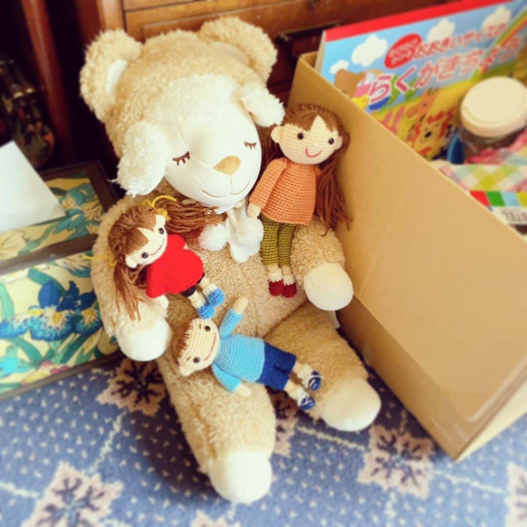 平祐奈のインスタグラム：「🩷🩵💛 半熟ファミリア 11皿目  今夜はほろり弱気なあかりかも… この後22:30~ぜひご覧下さい。  #BS松竹東急 #半熟ファミリア」