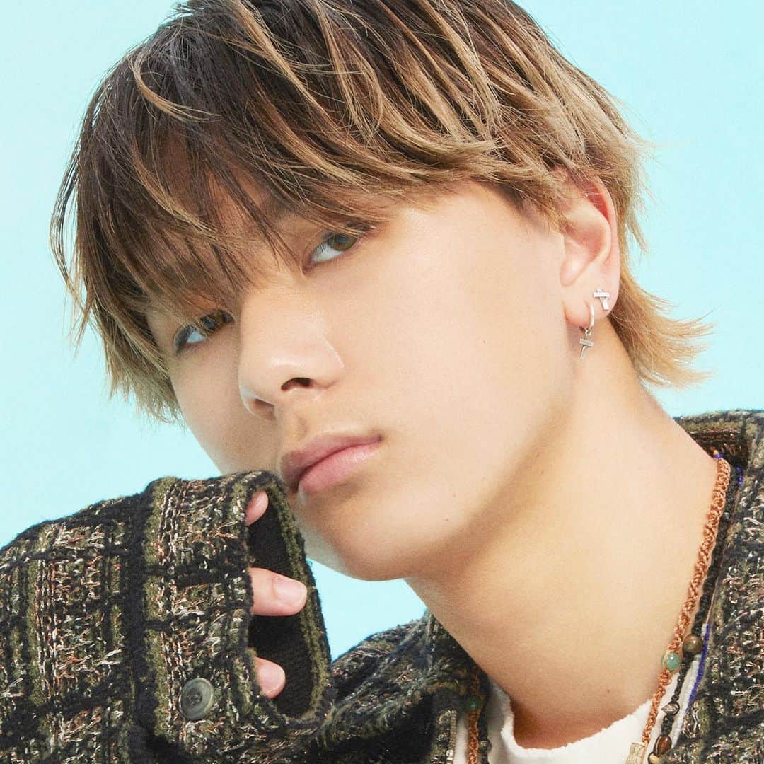 LIL LEAGUEさんのインスタグラム写真 - (LIL LEAGUEInstagram)「7.26 Release 2nd Single  “Higher / Monster” Concept Photo  #岡尾真虎 #OKAOMATORA #LILLEAGUE #Higher_Monster」6月12日 14時11分 - lil_league_official