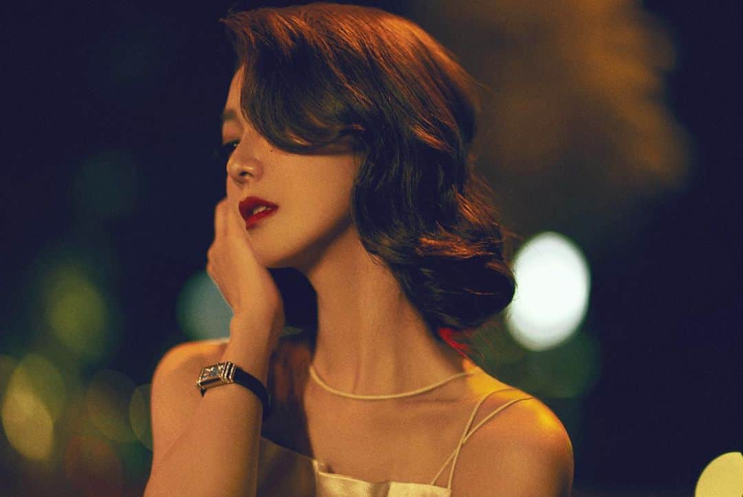 フィオナ・シットのインスタグラム：「#jaegerlecoultre」
