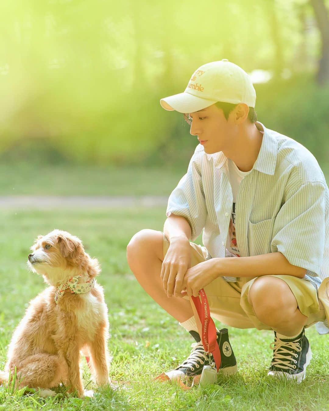 ユン・ジソンさんのインスタグラム写真 - (ユン・ジソンInstagram)「Furry Friends Assemble with YOON JISUNG and hodu, bero 굿즈 판매가 오픈 되었습니다! 🐶 지금 바로 홈페이지를 통해 확인해 주세요💕  🗓 2023.06.12 (Mon) 1PM ~ 2023.06.26 (Mon) 1PM (KST) 🛒ffassemble.com  #윤지성 #YoonJisung  #Furry_Friends_Assemble #퍼리프렌즈어셈블」6月12日 14時58分 - _yoonj1sung_