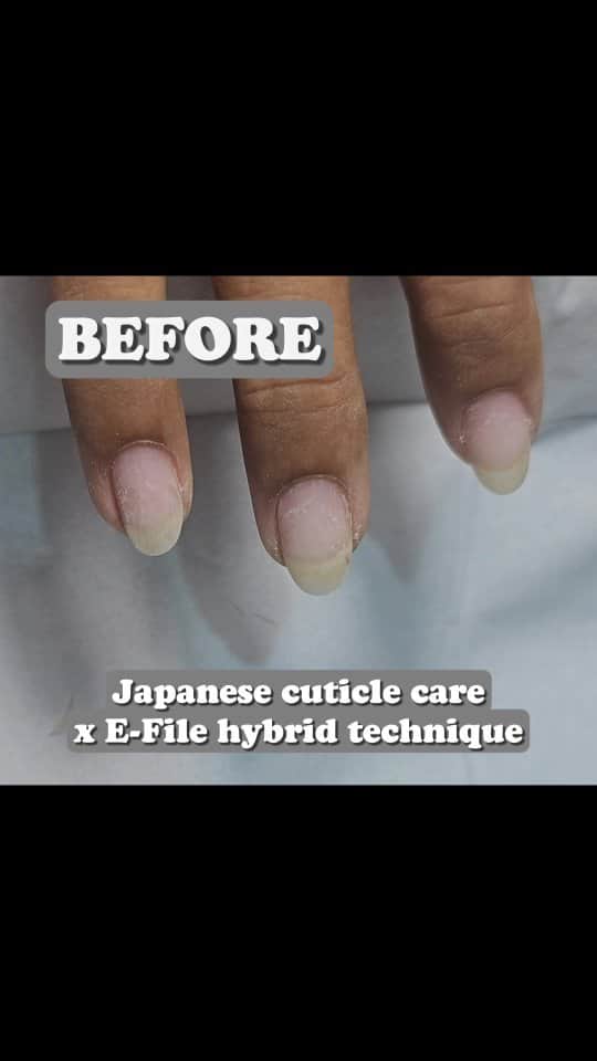 Yingのインスタグラム：「I use a hybrid technique for cuticle care because I prioritise safety and comfort, not just results!  The Japanese technique is part of the wet cuticle care and nipper handling I learnt when preparing for nail licensing exams in Japan. I am adapting the nipper handling aspect and using it after the e-file dry cuticle care so that I can clean up the cuticle safely! The Japanese technique is very comfortable and minimises chances of "accidents".   We haven't had a Japanese cuticle care class in years due to COVID (the class was meant for students to prepare for taking exams in Japan) but if you don't intend to take the exams in Japan, you can request for a private class for hybrid cuticle care!  Check out my classes at @nailwonderlandsg ❤」