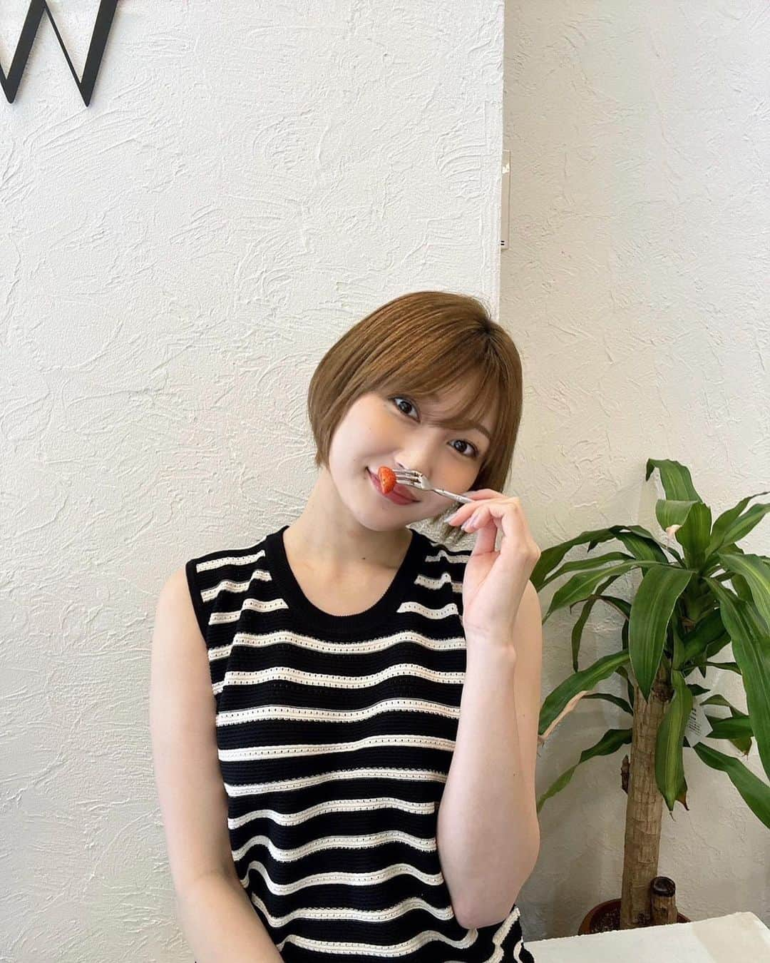 志田愛佳さんのインスタグラム写真 - (志田愛佳Instagram)「珍しいエガオ🫥」6月12日 15時12分 - manaka.shida.98