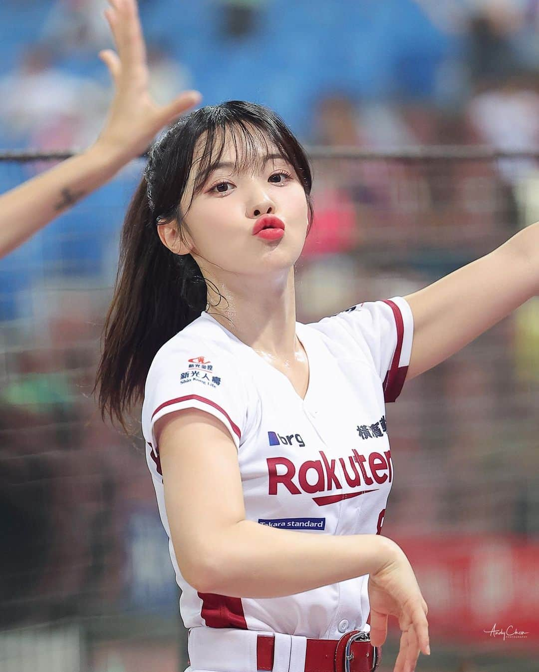 アンディ・チェンさんのインスタグラム写真 - (アンディ・チェンInstagram)「#이다혜  #李多慧 @le_dahye #대만 #CPBL #첫공연 #rakutengirls  #rakutenmonkeys  #leedahye #치어리더 #이다혜치어리더 #코카인 #기아타이거즈 #전북현대   Canon EOS R3  RF 135mm f/1.8L IS USM  STC CINE MIST CPL  #RF135mm #RF70200mm  #CanonTaiwan #canon合作攝影師 #STC_TAIWAN」6月12日 15時37分 - myhiro99