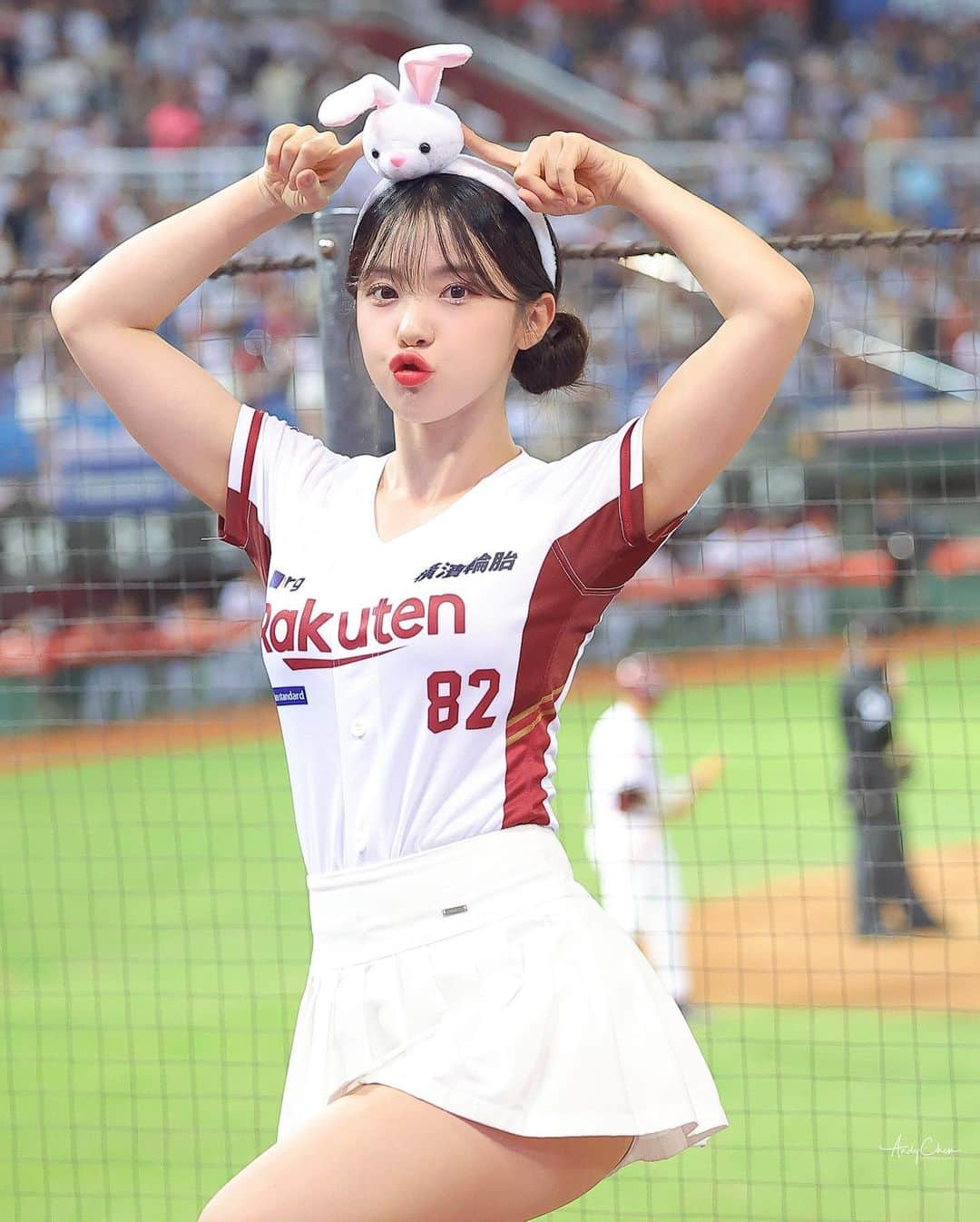 アンディ・チェンさんのインスタグラム写真 - (アンディ・チェンInstagram)「#이다혜  #李多慧 @le_dahye #대만 #CPBL #첫공연 #rakutengirls  #rakutenmonkeys  #leedahye #치어리더 #이다혜치어리더 #코카인 #기아타이거즈 #전북현대   Canon EOS R3  RF 135mm f/1.8L IS USM  STC CINE MIST CPL  #RF135mm #RF70200mm  #CanonTaiwan #canon合作攝影師 #STC_TAIWAN」6月12日 15時45分 - myhiro99