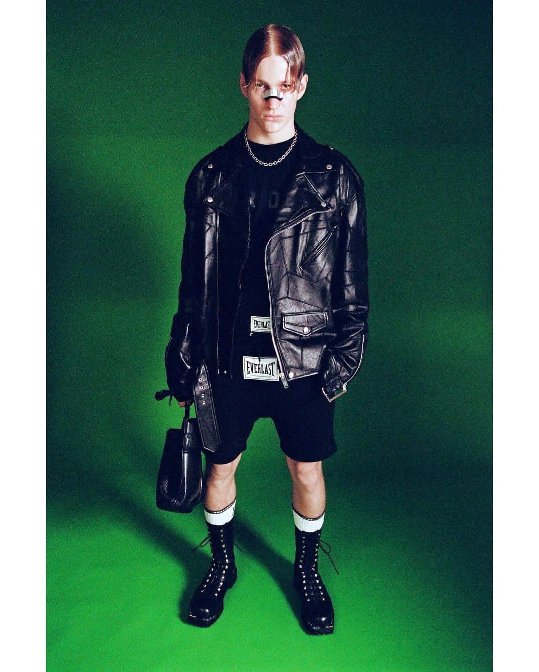 ジョンローレンスサリバンのインスタグラム