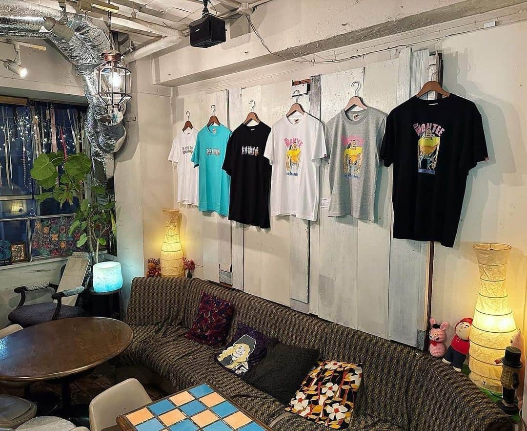 深水元基さんのインスタグラム写真 - (深水元基Instagram)「【MONTEE T-SHIRTS EXHIBITION】  montee2023新作のTシャツ展示 いよいよ明日からです！  原宿近くに行く機会がありましたら、お茶しながらTシャツ見るなんてどうですか？ フードも最高で、オススメは"アライス"です〜！  販売もやってます。 cafe'na限定Tシャツもあるので是非、足を運んで頂けたら嬉しいです。  【場所】 cafe'na 東京都 渋谷区 神宮前1-8-5メナー神宮前3F  【展示期間】 2023.6.13〜7.9  @montee_official  @cafe_na」6月12日 16時55分 - fukami_motoki