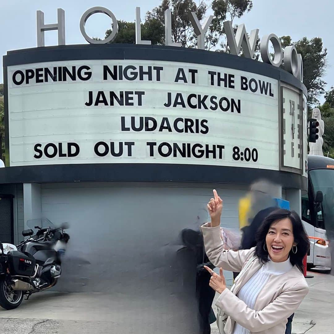 早見優のインスタグラム：「What a fantastic way to kick off summer!! Ms.Janet Jackson at the Hollywood Bowl🎶  #hollywood #hollywoodbowl #janetjackson #concert #summer #summervibes #togetheragaintour #🔥#losangeles」