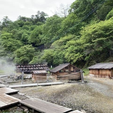 TOBU RAILWAY（東武鉄道）さんのインスタグラム写真 - (TOBU RAILWAY（東武鉄道）Instagram)「. . . 📍Nikko – Oku Nikko Yumoto Hot Spring Located in Senjogahara, Yunoko Lake is the water source for the Yugawa River. . The hot spring town located in its northern shore is the Yumoto Hot Spring. Yumoto Hot Spring is a quiet hot spring town surrounded by a forest and lake, and it has a rich history.  It is a famous hot spring with a bubbling, cloudy sulfur spring, and is said to be effective for nerve pain and rheumatism.  The hot spring town also has Anyo no Yu – a foot bath that visitors can use at no cost, letting them freely enjoy a highly effective hot spring. With the scenery of the Yunoko Lake and mountains spreading out towards the steam clouds, Yumoto is a relaxing, popular hot spring embraced by its rich natural environment.  . . . . Please comment "💛" if you impressed from this post. Also saving posts is very convenient when you look again :) . . #visituslater #stayinspired #nexttripdestination . . #nikko #okunikkoyumoto #hotspring  #placetovisit #recommend #japantrip #travelgram #tobujapantrip #unknownjapan #jp_gallery #visitjapan #japan_of_insta #art_of_japan #instatravel #japan #instagood #travel_japan #exoloretheworld #ig_japan #explorejapan #travelinjapan #beautifuldestinations #toburailway #japan_vacations」6月12日 18時00分 - tobu_japan_trip