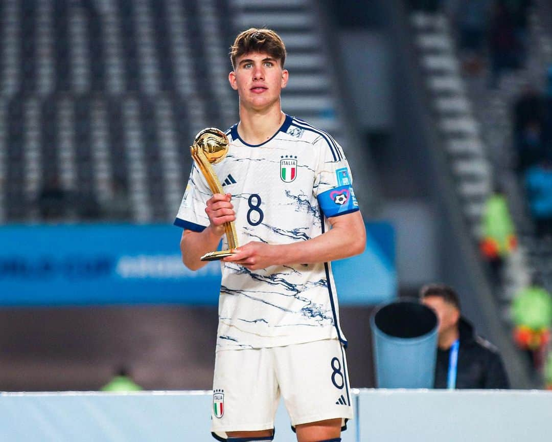 チェルシーFCさんのインスタグラム写真 - (チェルシーFCInstagram)「Cesare Casadei wins the Golden Ball and Golden Boot at the #U20WC! 💫🇮🇹」6月12日 18時11分 - chelseafc