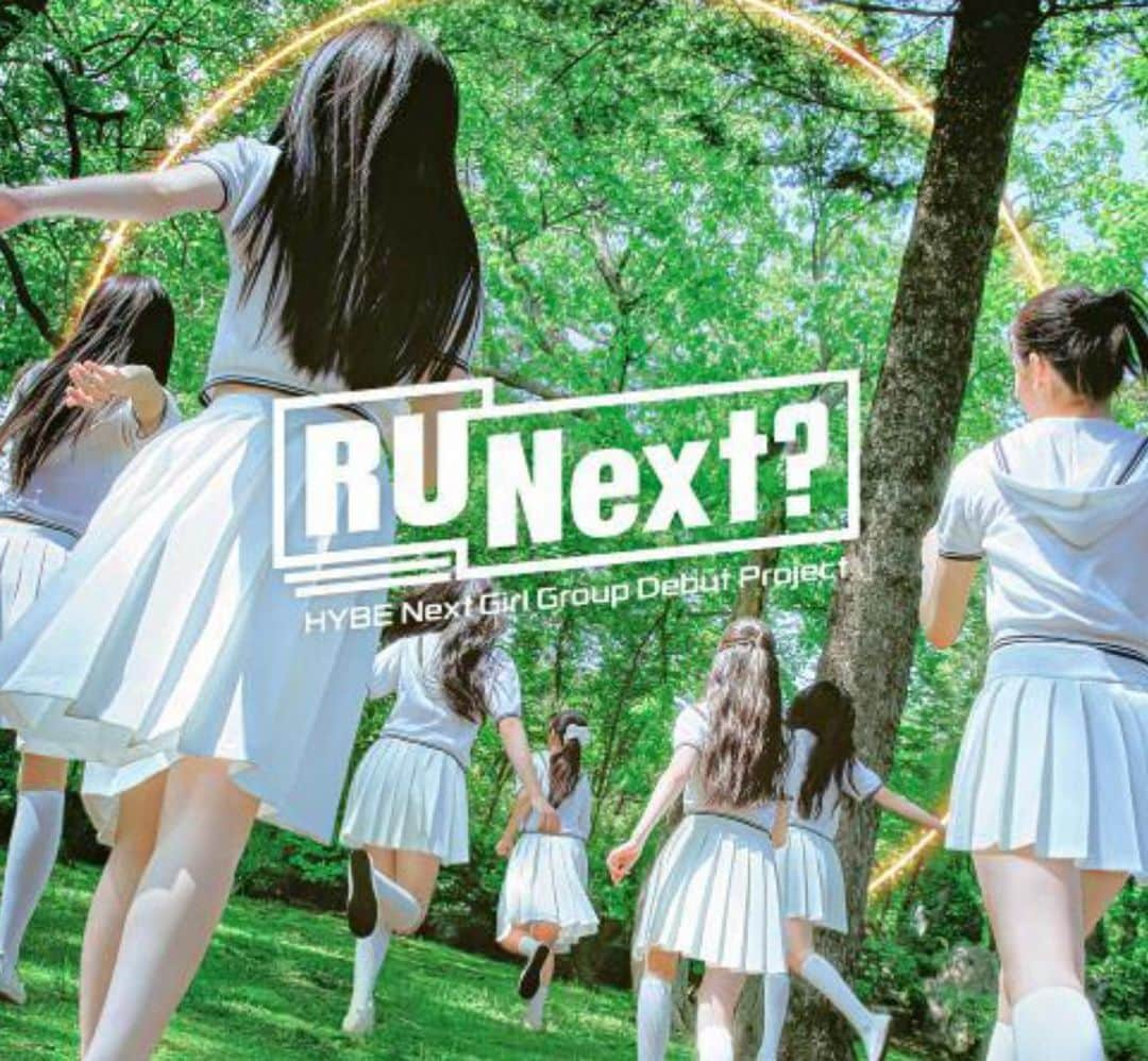 ペ・スジのインスタグラム：「@jtbc.insta 서바이벌 프로그램  ‘R U Next ?’ 테마송으로 참여했어요 🎧  전속력으로 달려🏃‍♀️🏃‍♀️🏃‍♀️🏃‍♀️🏃‍♀️🏃‍♀️」