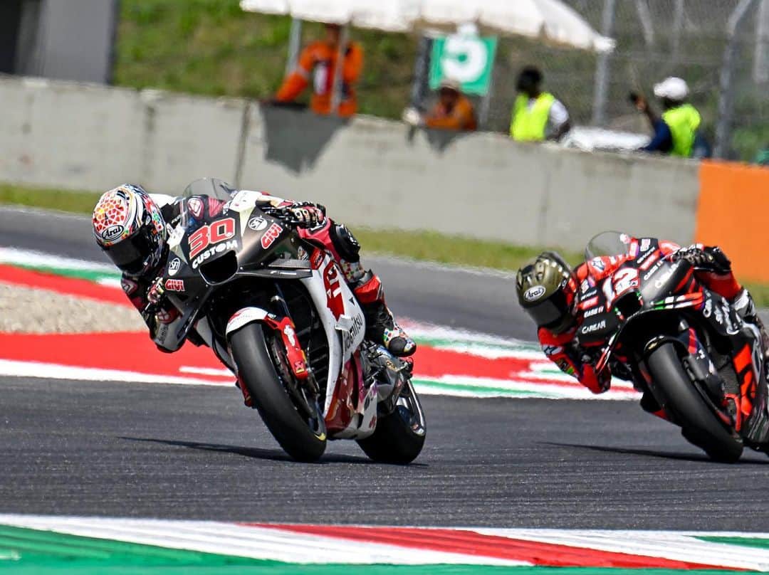 中上貴晶さんのインスタグラム写真 - (中上貴晶Instagram)「決勝レースは13位でした。 厳しい状況ですが、諦めず前進します！ 今週末はドイツです🇩🇪  Race-P13. Not the weekend we wanted, tough moment but we won’t give up! Next : 🇩🇪  #ItalianGP #MotoGP」6月12日 18時41分 - takanakagami