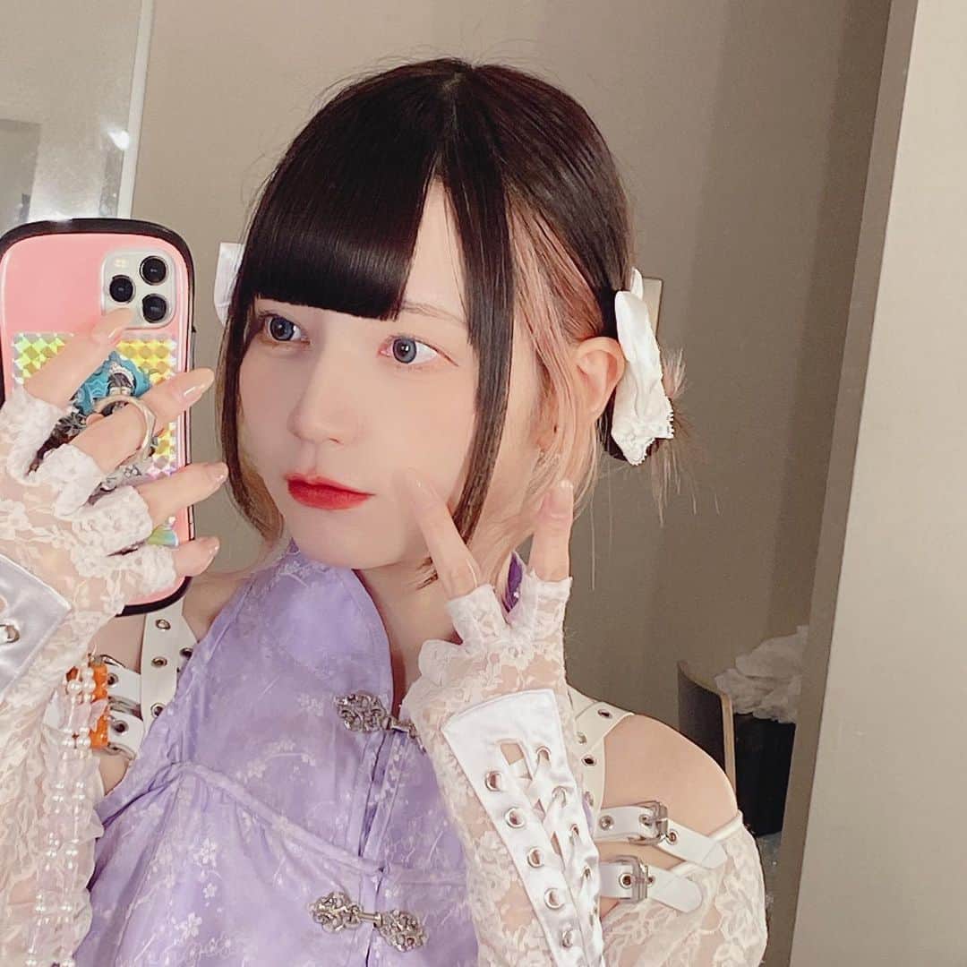 やねのインスタグラム：「ちゅるりん」