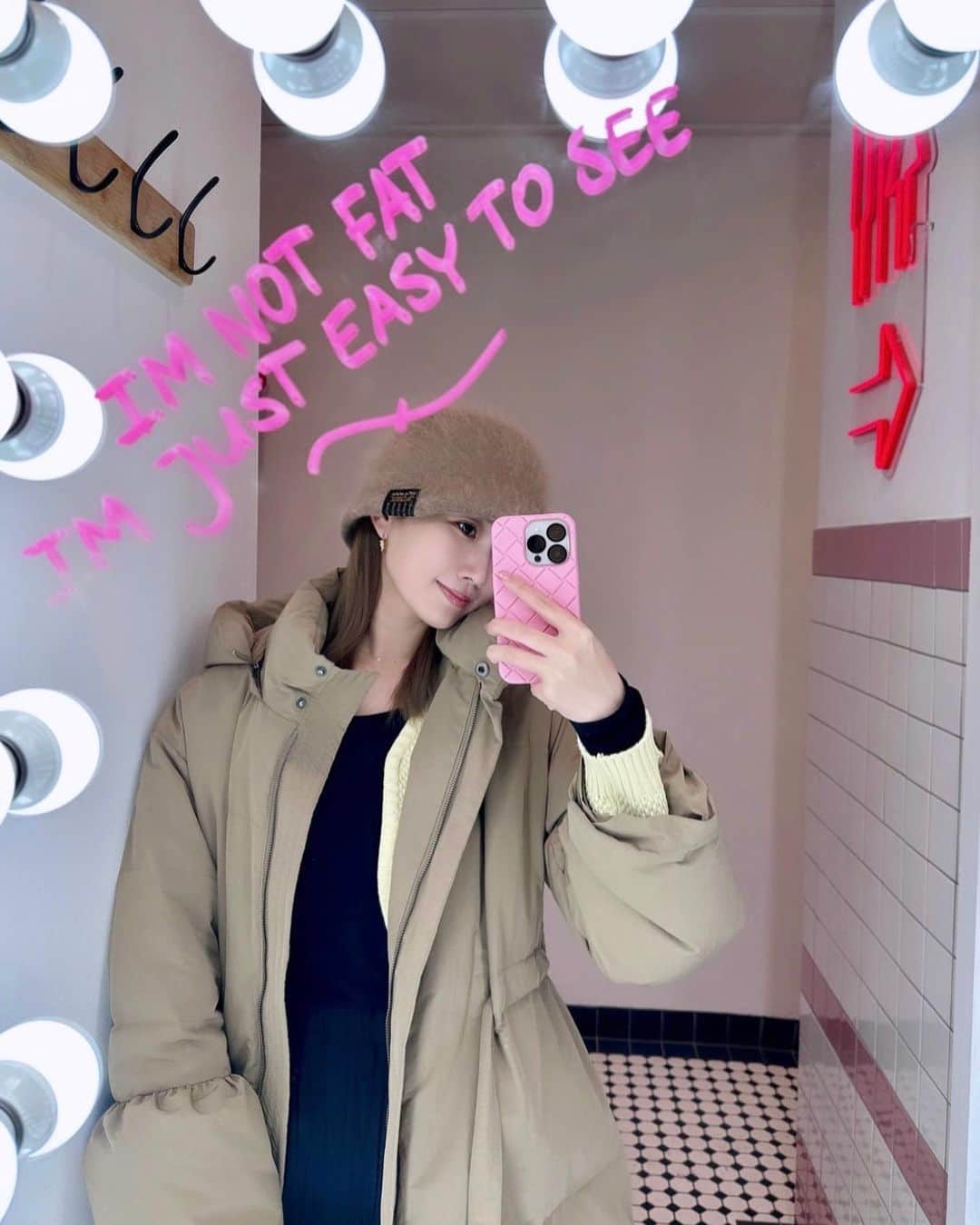 のインスタグラム：「😏🍔🥤❤️‍🔥  #Australia #Melbourne  #GreatOceanRoad #ApolloBay」