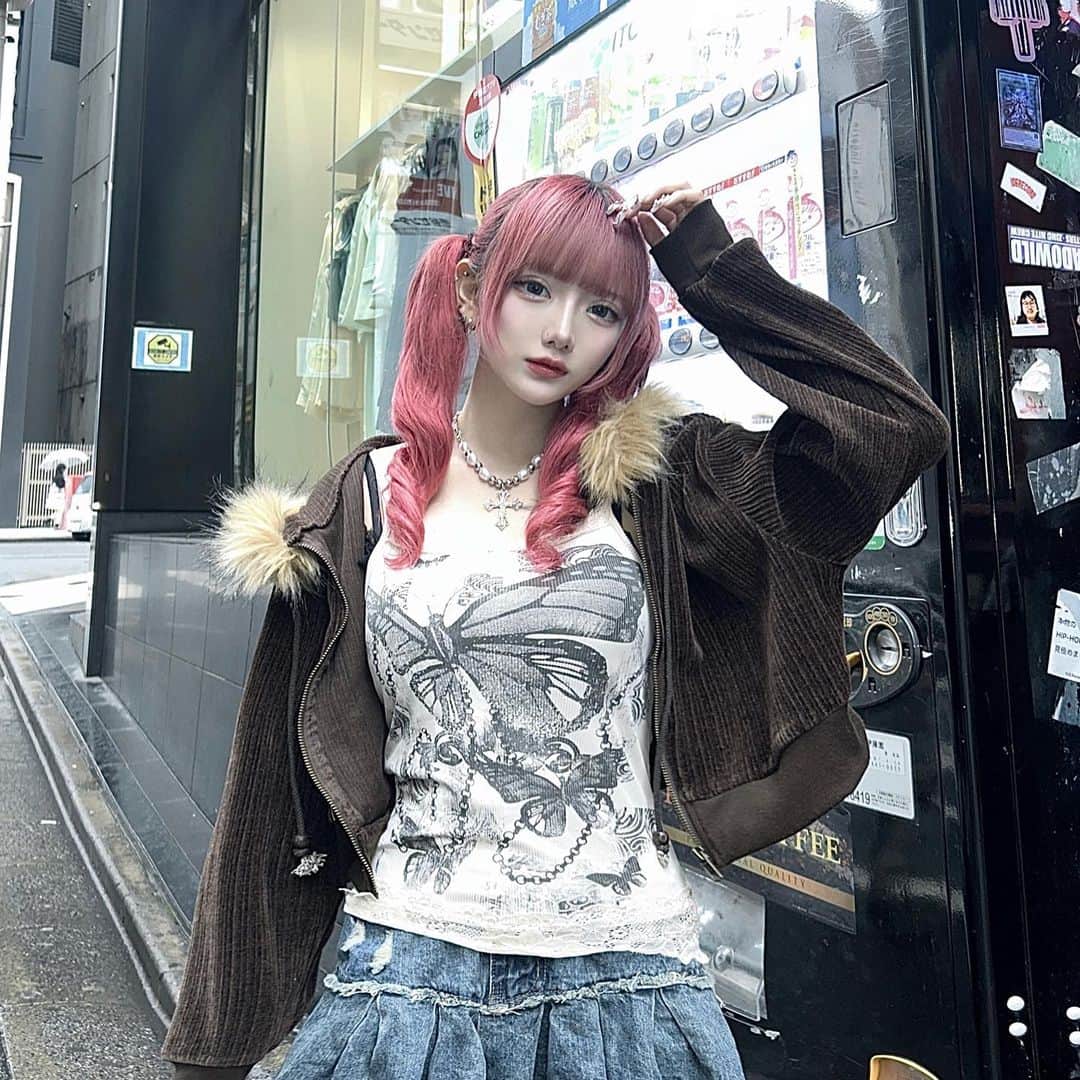 のインスタグラム：「ぎゃう」