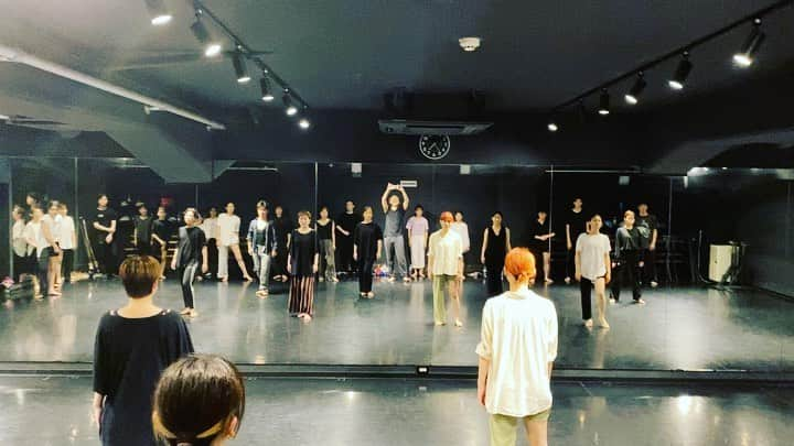 黒須洋壬のインスタグラム：「黒須洋嗣 JAZZ CLASS 2023.June.12th @danceworks_jpn  @xross   #letthegoodtimeroll  #andreasvarady  #gregoryporter  #dance #jazzdance  #tokyo  #japan」