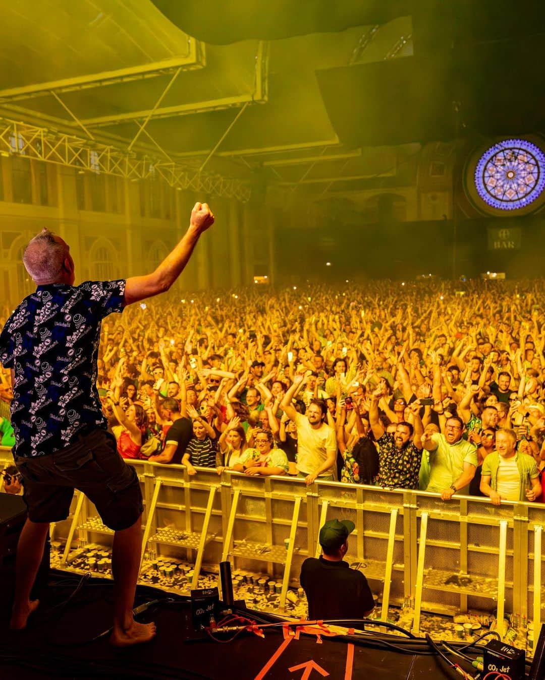 FatboySlimさんのインスタグラム写真 - (FatboySlimInstagram)「Thank you Ally Pally 🙏🏻  All roads lead to Glastonbury….  📷 @danreidphoto  🎥 @ashyoud」6月12日 19時41分 - officialfatboyslim