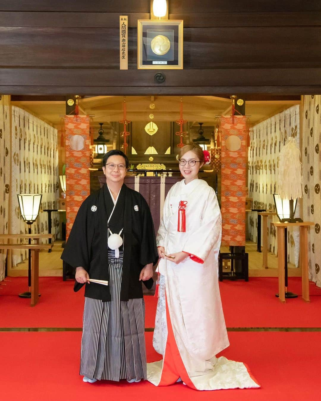 和婚スタイルさんのインスタグラム写真 - (和婚スタイルInstagram)「Sweets are forever❤️ Japanese style Shinto wedding at Nanasha shrine in TYO. Couple from Thailand 🇹🇭  Produce by Wakon Style   和婚スタイル http://www.wakon-style.jp  #神社挙式 #白無垢 #Shintowedding #japanesetraditionalwedding #shiromuku #綿帽子  #temple #weddingceremonyatJapan #kyotowedding #lgbtq #wakonstylefukuoka #buddhistwedding #destinationwedding #weddingphotography #happiestmoment #鳥居  #tokyo #fukuoka #kyoto #kimono #bride #weddingreception #shinto #japantrip #mtfuji #bride’shairstyle #thailand #colouredkimono #色打掛 #七社神社  #国際結婚」6月12日 22時04分 - wakonstyle