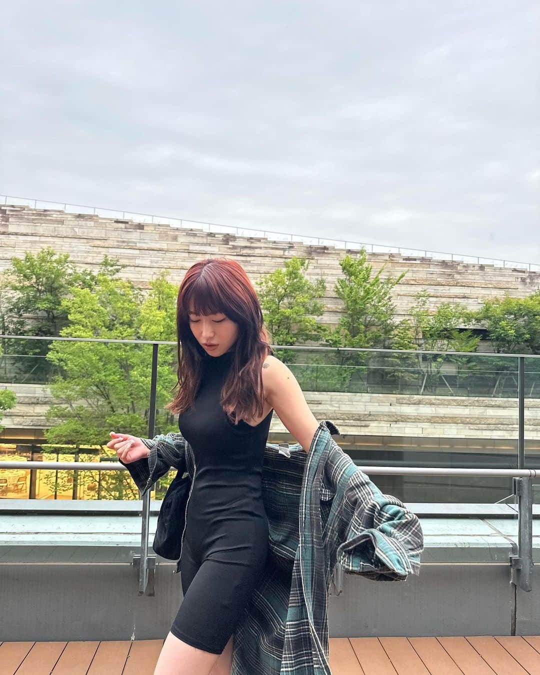 柚月瀬那のインスタグラム：「減量を決意した日🥺 ゆるーくね❓ そゆえば‼️くらいで思い出して少し気をつけたい。少し🤏🏻 ダイエットは2年くらいやってないしこの先もしないと思うけども、夜ご飯お菓子だけとかしてたから。。。お肌のためにも老後のためにもちょっとだけ食べ物は気をつけよカナ(西野)⭐️  #減量とかって人に言われてもやりたくない　#自分でやりたいって思ってやる気出る」