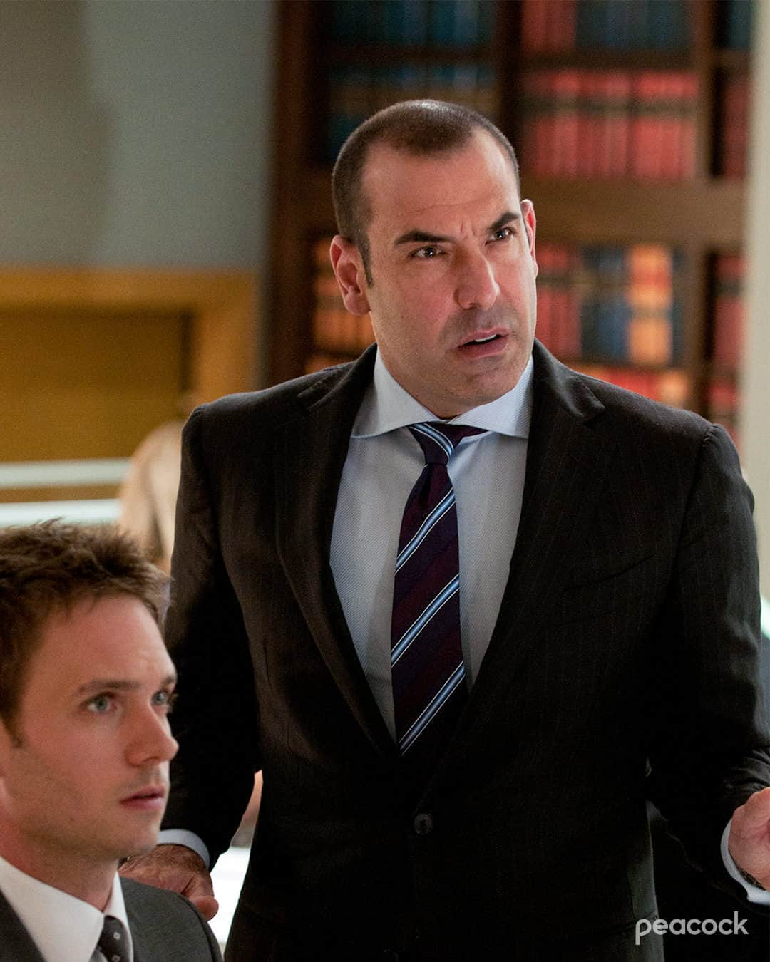 スーツのインスタグラム：「Happy Birthday to Rick Hoffman, I hope you drink lots of prunies to celebrate 😏 Suits is streaming now on @Peacock」