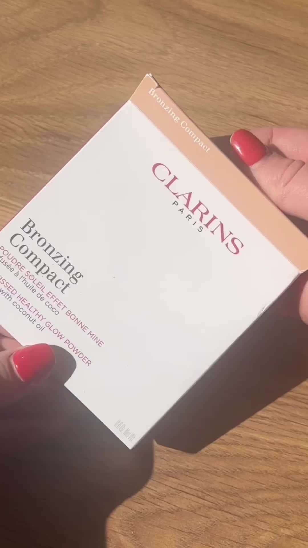 Clarins Middle Eastのインスタグラム