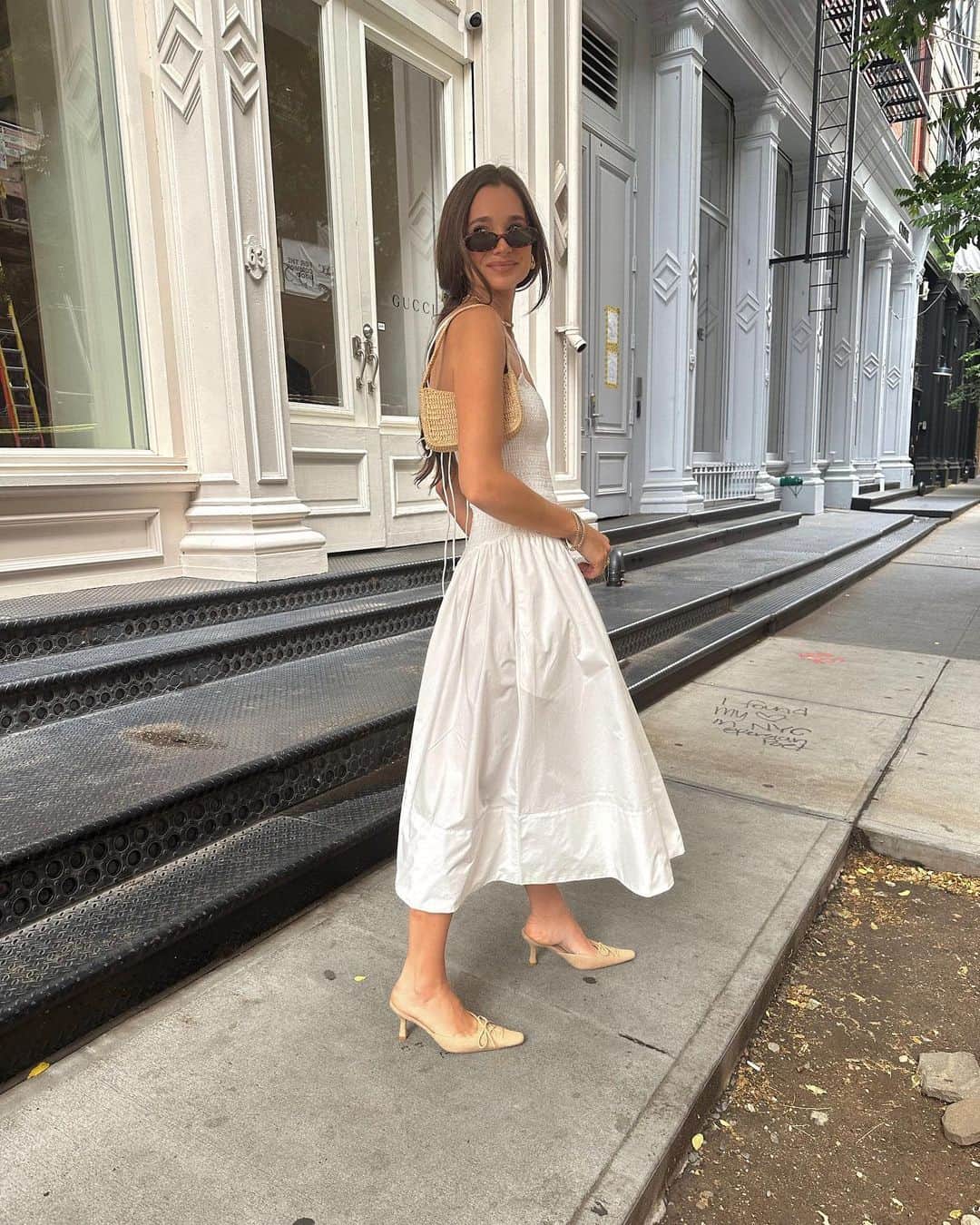 We Wore Whatのインスタグラム：「summer smocking 🤍 @revolve @fwrd」