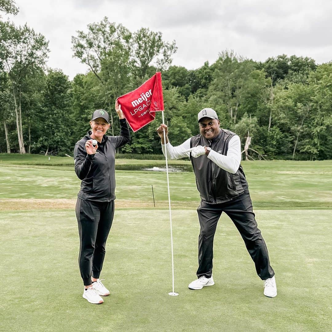 エイミー・オルソンさんのインスタグラム写真 - (エイミー・オルソンInstagram)「Got my 7th hole-in-one today! Didn’t see it go in, but celebrated like crazy once we got up to the green and found it in the cup!! @meijerlpga」6月13日 1時00分 - amyolsongolf