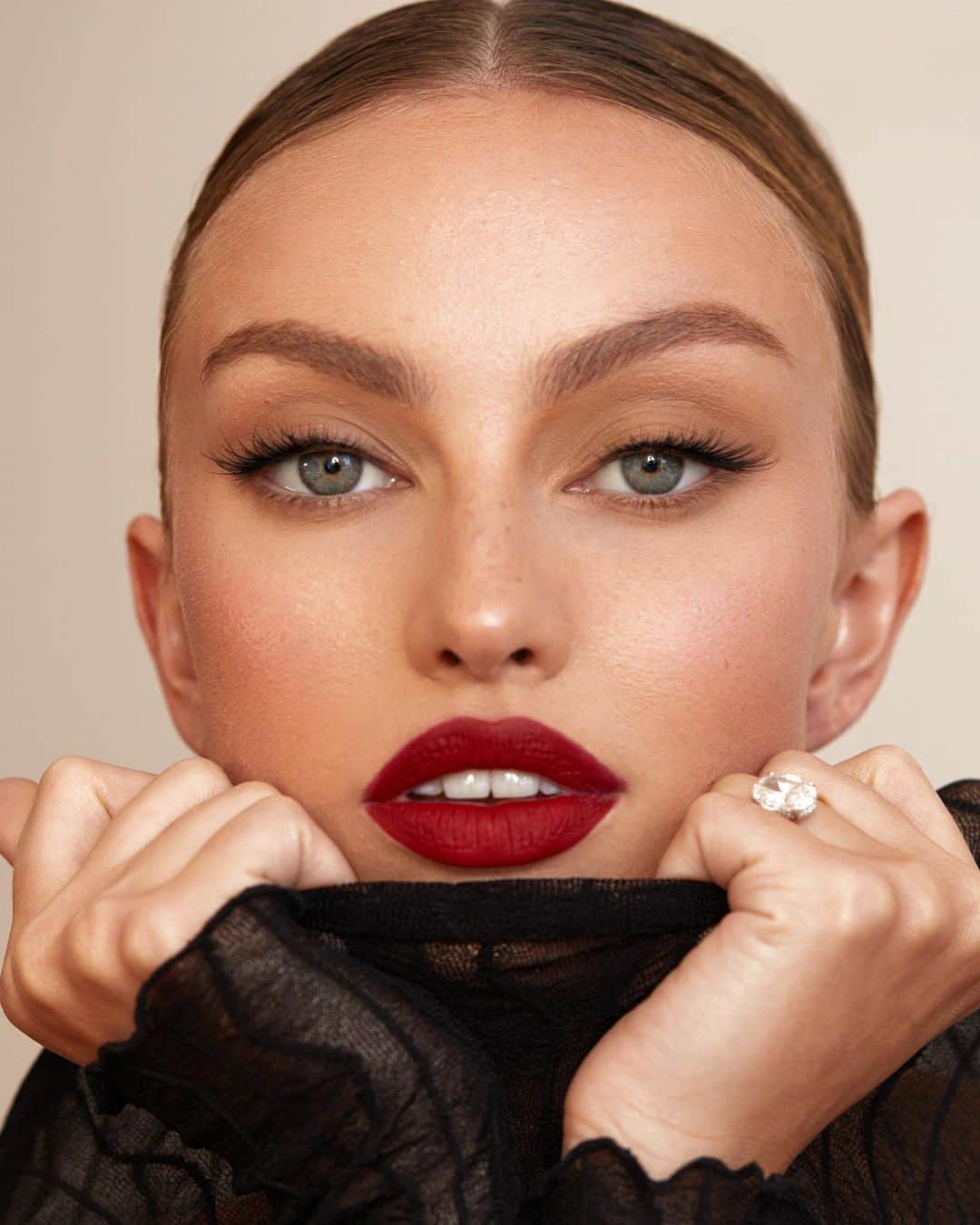 Taylor Howardのインスタグラム：「❤️」