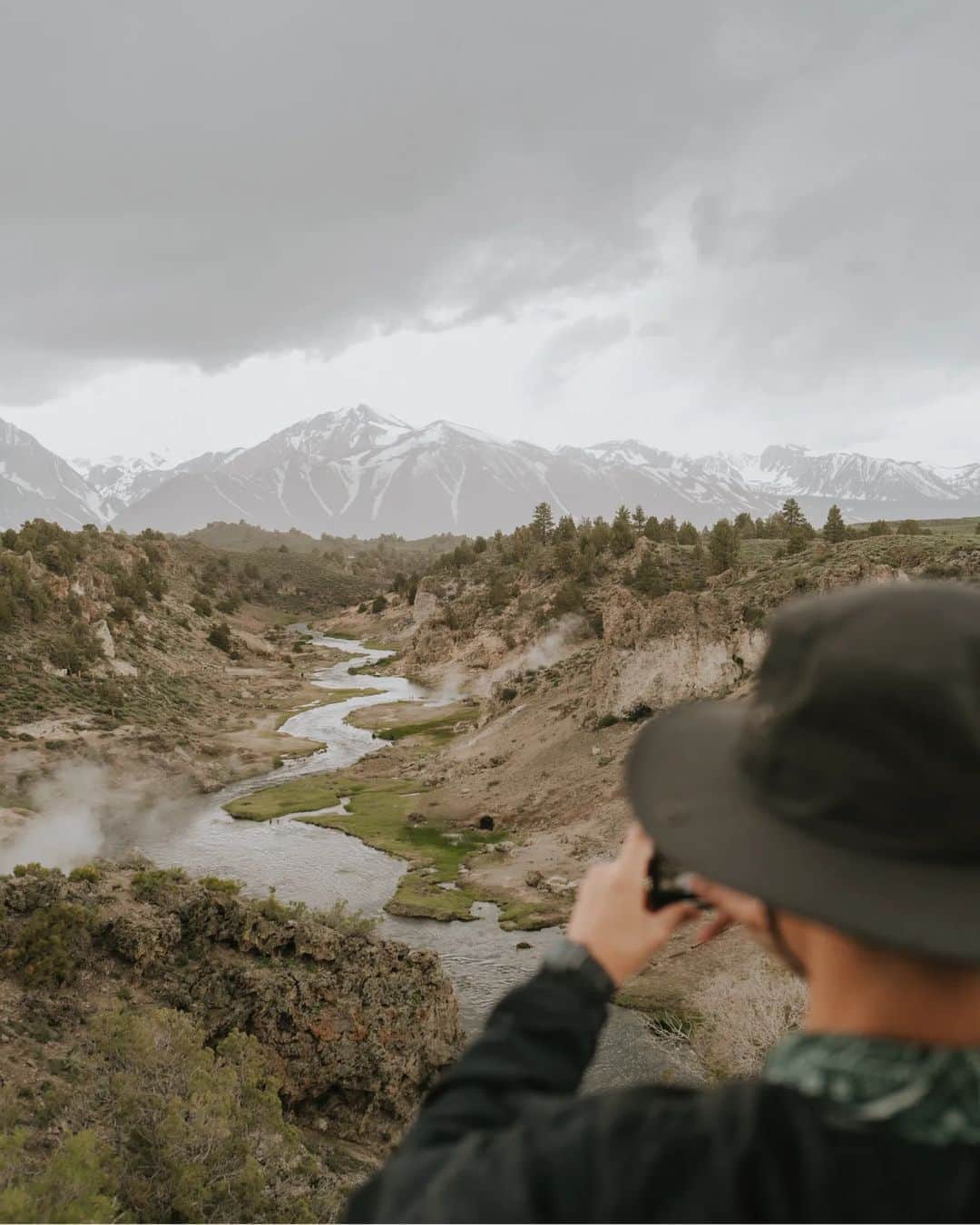 W E Y L I Eさんのインスタグラム写真 - (W E Y L I EInstagram)「Another memorable trip down in the books! We experienced sun, wind, rain, and thunder all within a day. Mammoth Lakes is such a magical place 🏔️」6月13日 4時07分 - weylie
