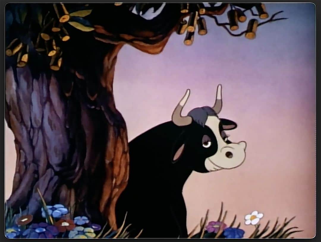 ウォルト・ディズニー・アニメーション・スタジオズさんのインスタグラム写真 - (ウォルト・ディズニー・アニメーション・スタジオズInstagram)「Snug as a bull under a cork tree 🌼  Ferdinand the Bull (1938)」6月13日 4時10分 - disneyanimation