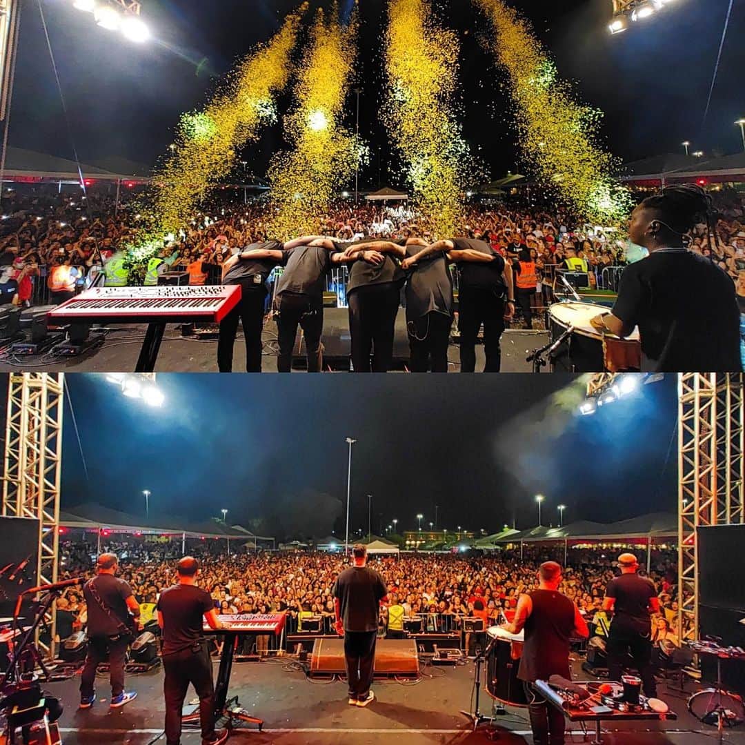 Sorriso Marotoのインスタグラム：「Turma de Bangu, vocês nos presentearam com mais uma noite de INGRESSOS ESGOTADOS para o nosso arraial! 🔥  Pensa numa festa linda, vocês sabem curtir um pagode. Até a próxima! 😍  Bora, que hoje vamos comemorar o dia dos namorados naquele clima das românticas do Sorriso lá no @terrasp_. Te vemos lá! ♥️🎶  #ComoAntigamente」
