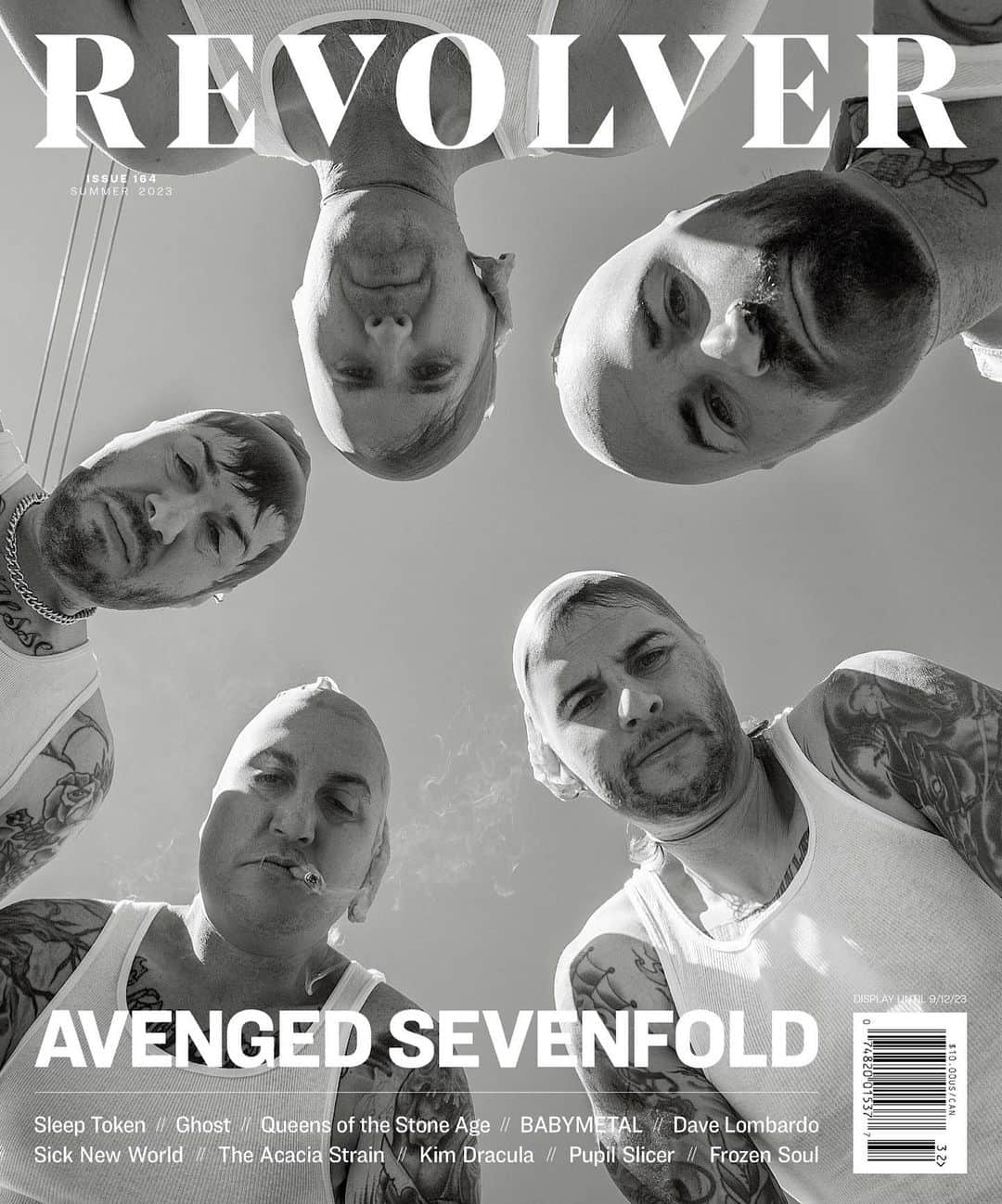 アヴェンジド・セヴンフォールドさんのインスタグラム写真 - (アヴェンジド・セヴンフォールドInstagram)「A7X x @RevolverMag Summer 2023 cover. Order your copy now, along with our brown Revolver exclusive #LifeIsButADream… vinyl. Link in stories.    📷: @briancattelle」6月13日 4時51分 - avengedsevenfold