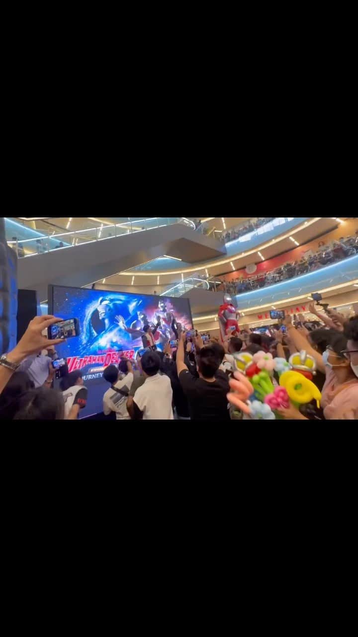 村山優香のインスタグラム：「マレーシアのみんなありがとう☺️  Everyone in Malaysia was very energetic and fun! really like!🥰」