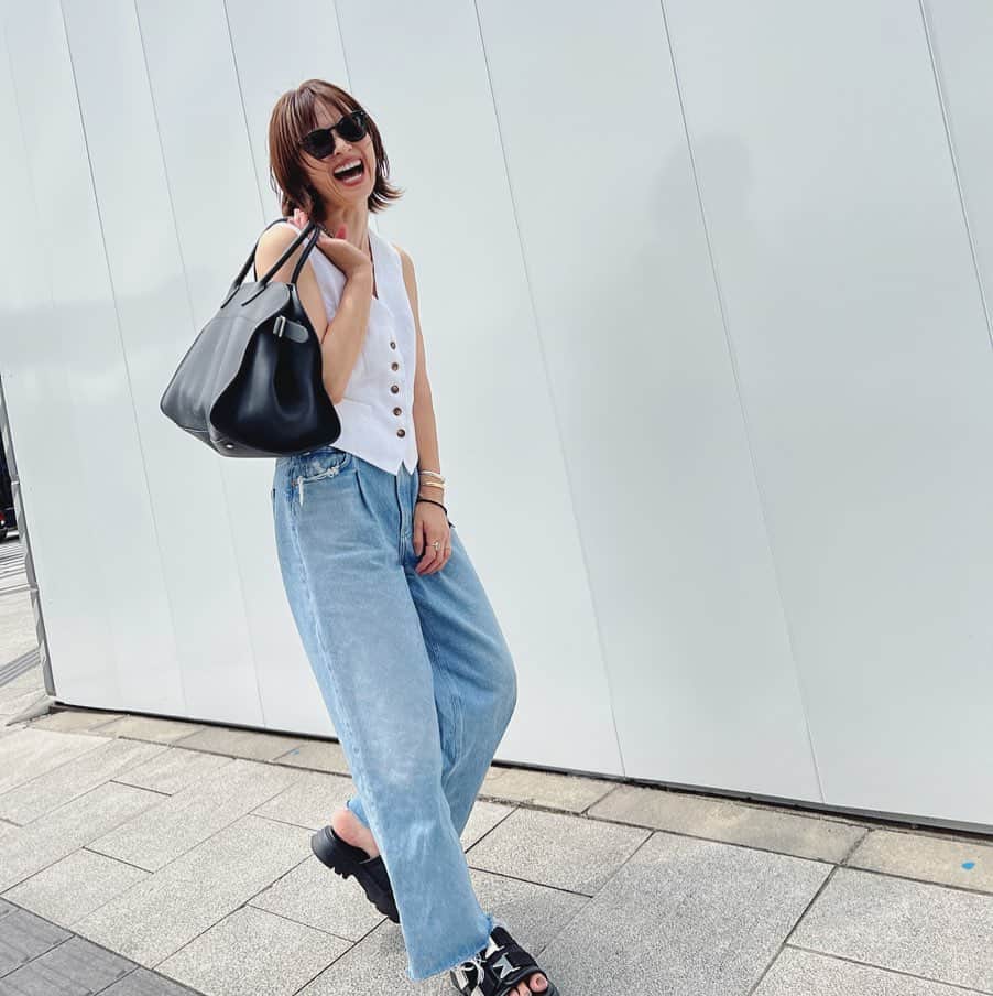 畑野ひろ子のインスタグラム：「撮影終わりに📷#ootd   撮影　金谷章平」