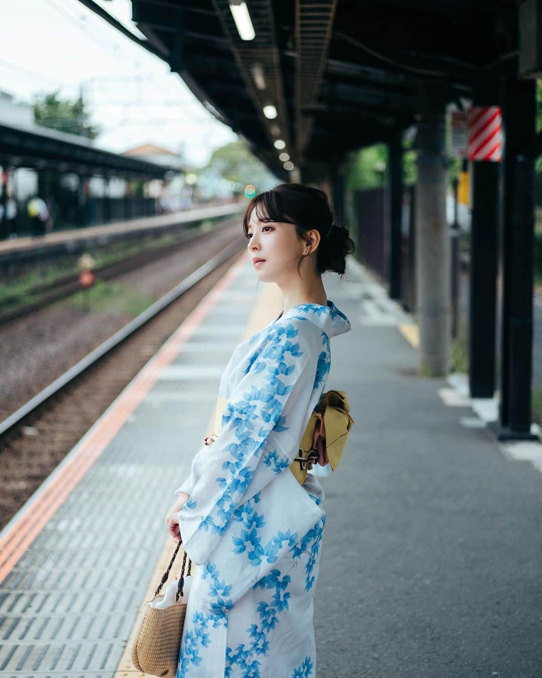 麻亜里さんのインスタグラム写真 - (麻亜里Instagram)「佐々木希さんに似ていると言われることが多い気がするのだけど 似てるかな…💭」6月27日 17時41分 - maari.0108
