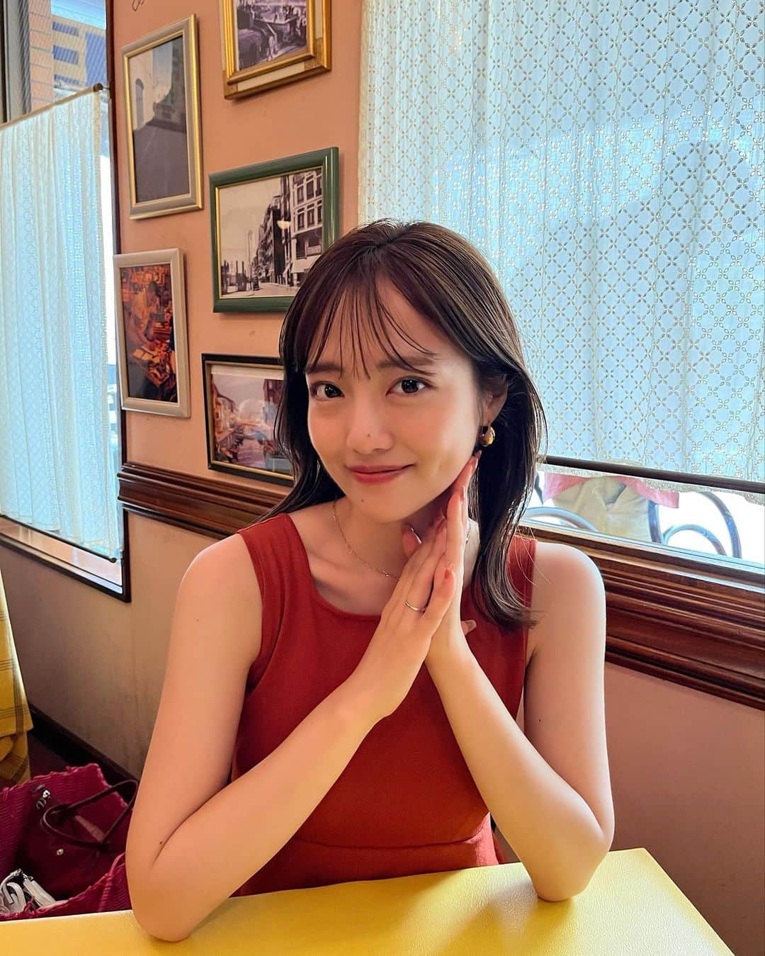 岩本千波のグルメインスタ