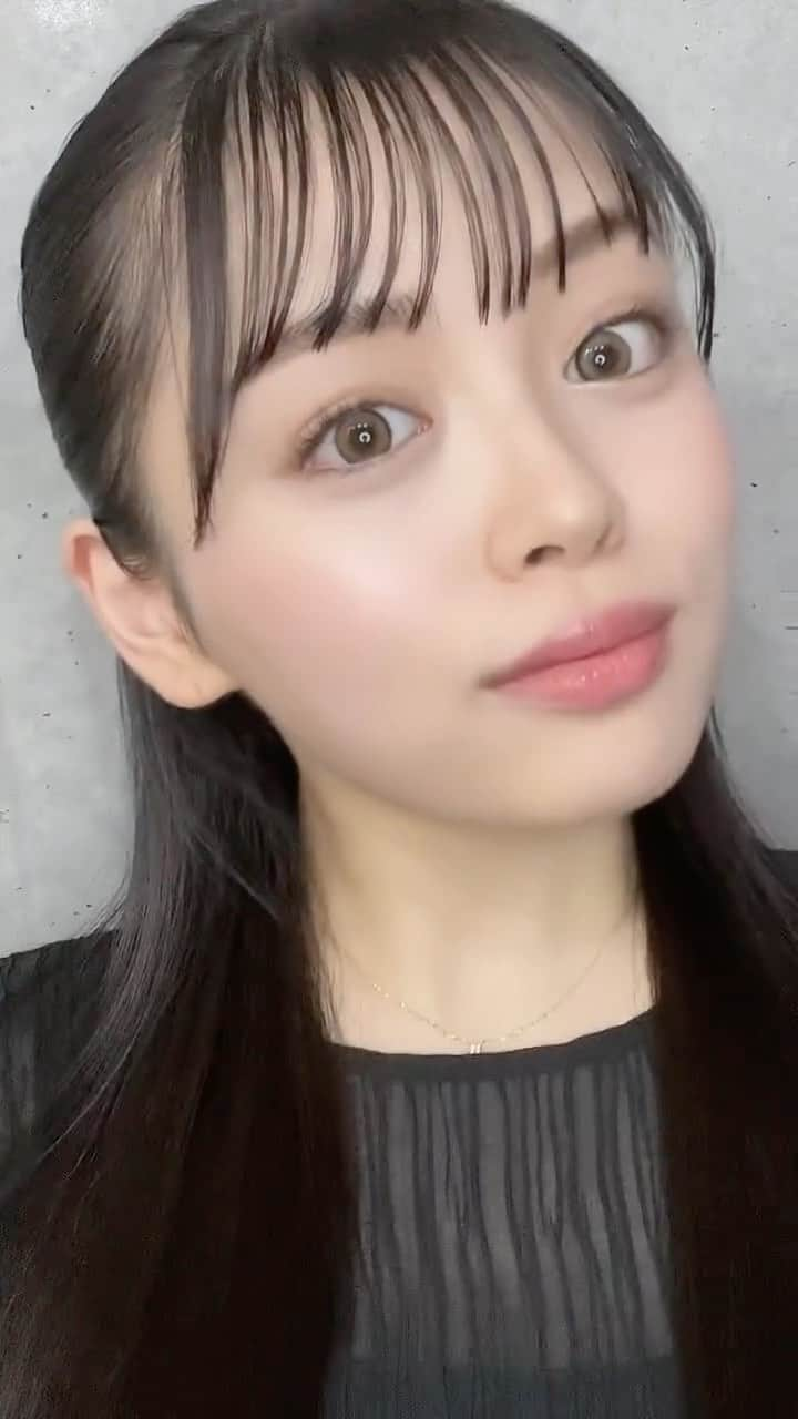 渡邉鈴音のインスタグラム：「口パクシリーズ☺︎ 【TikTok，rinne_w47】 ・ ・ ・ ・ ・ ・ ・ ・ ・ ・ #王様に捧ぐ薬指 #王様に捧ぐ薬指ドラマ #最終話 #ドラマ #口パク #口パク動画 #橋本環奈 様 #ものまね #ものまねメイク #メイク #メイクアップ #tiktok #reels #reelsinstagram」