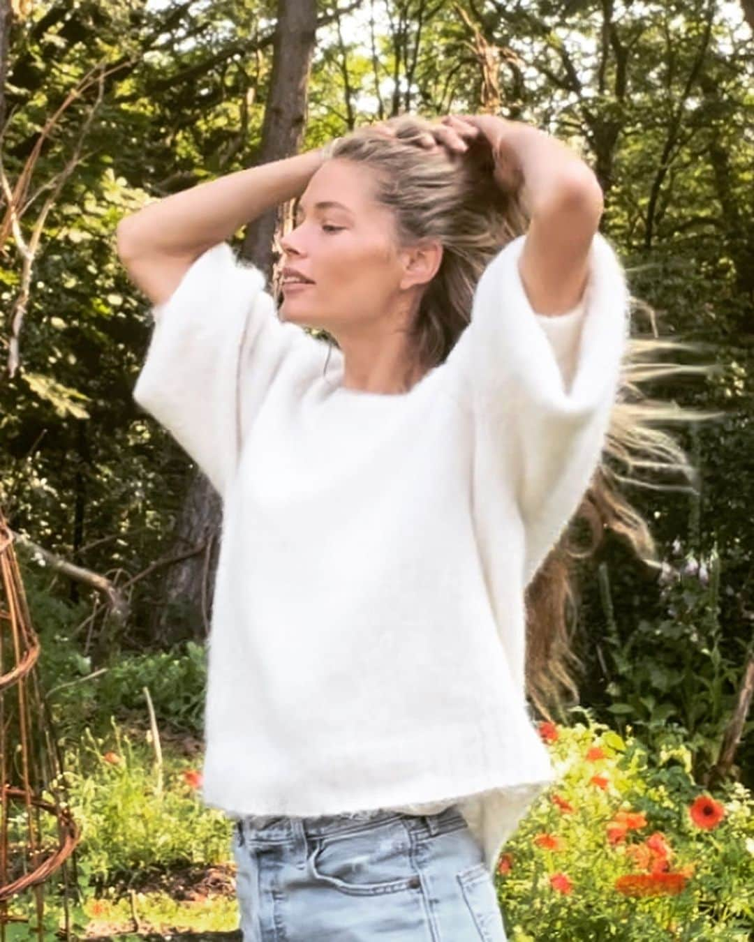 ドウツェン・クロースさんのインスタグラム写真 - (ドウツェン・クロースInstagram)「Summer 💛」6月27日 18時36分 - doutzen