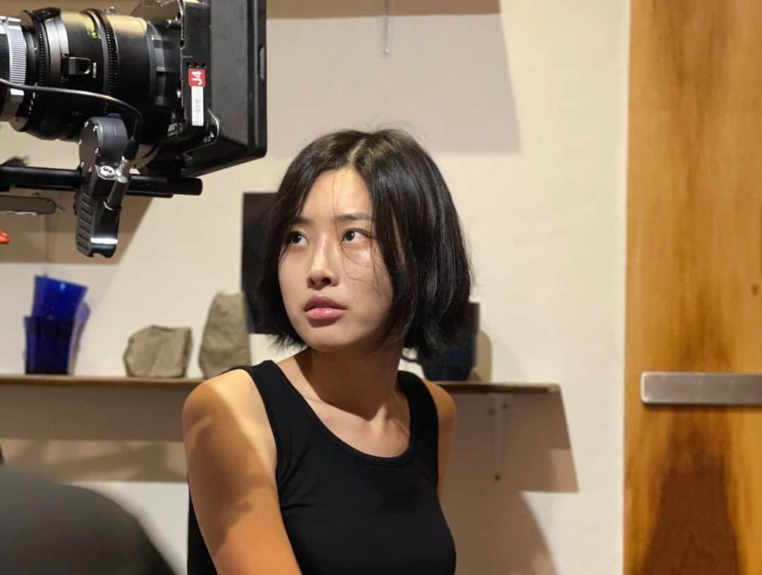 ペ・ミンジョンのインスタグラム：「사랑하는 친구들과 사랑하는 일을.」