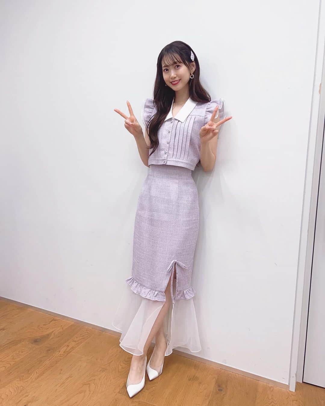 芹澤優のインスタグラム：「💜  みにちゃんだからパープルでした！  スタイリスト　@shingo_tsuno  セットアップ @m.me.eme_official   #かのかり特番 #7月アニメ #そろそろはじまるうう」